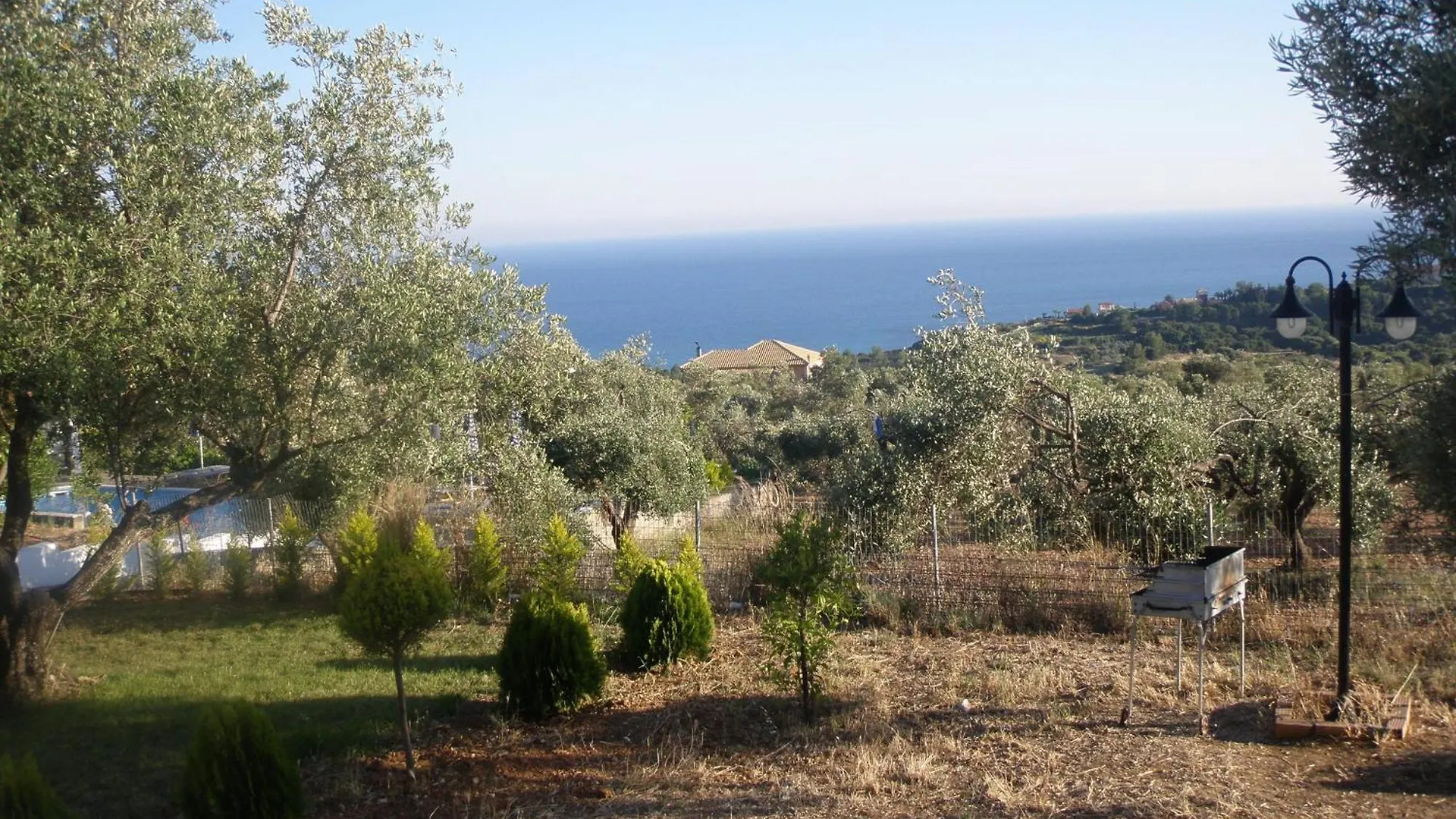 Manolia Studios Trapezaki  Greece