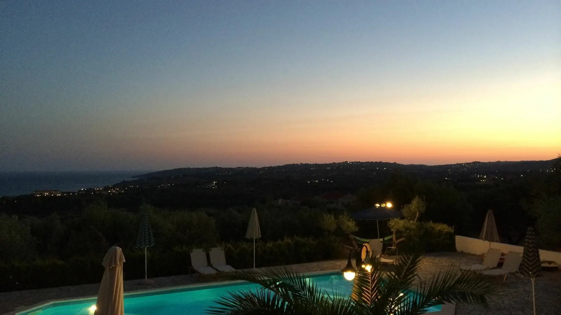 Manolia Studios Trapezaki  0*, Trapezaki (Kefalonia) Greece